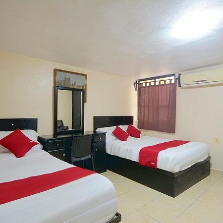 Oyo Hotel Bicentenario Tampico Luaran gambar