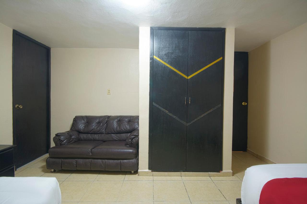Oyo Hotel Bicentenario Tampico Luaran gambar