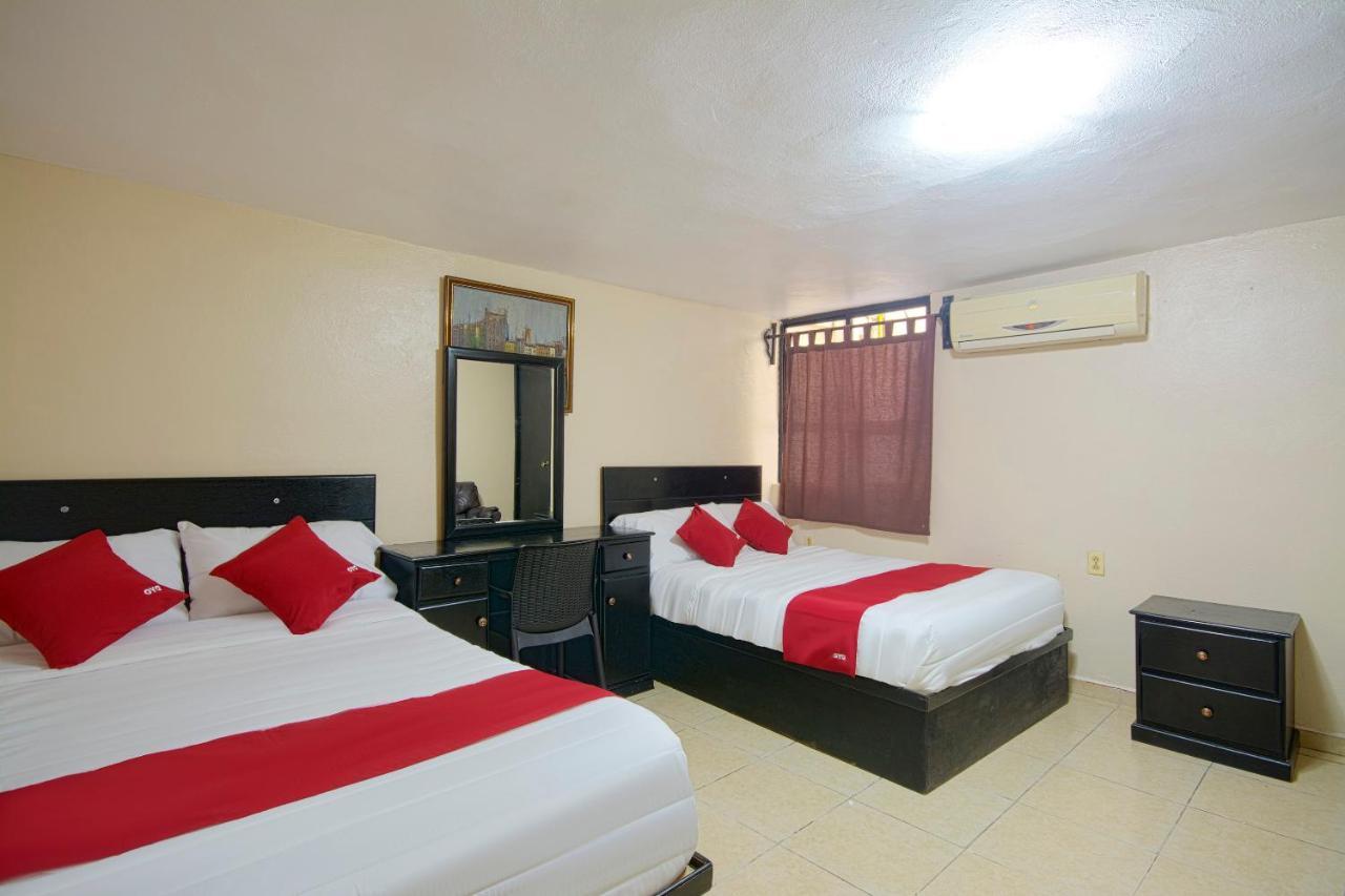 Oyo Hotel Bicentenario Tampico Luaran gambar
