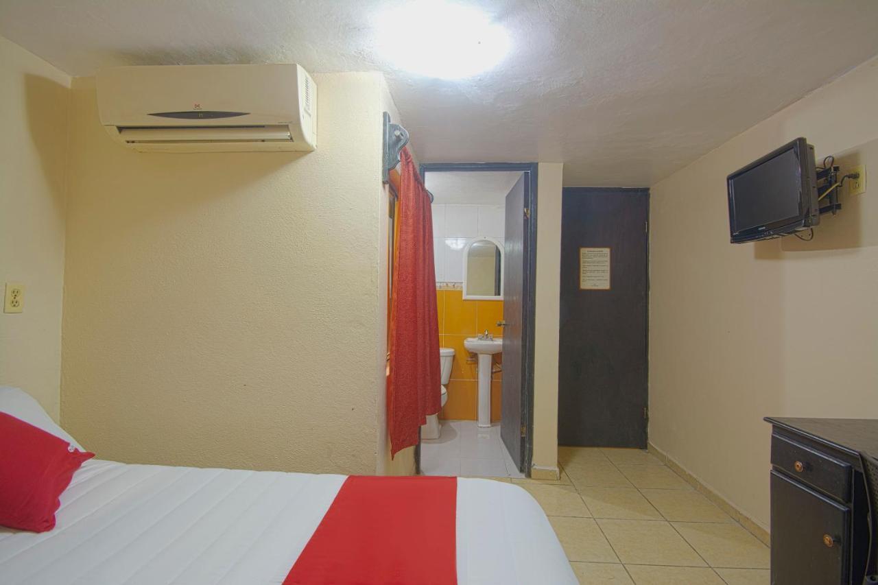 Oyo Hotel Bicentenario Tampico Luaran gambar