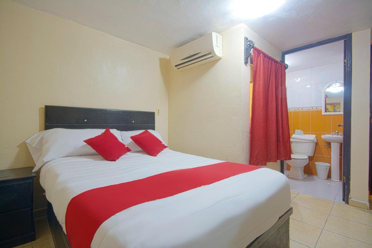 Oyo Hotel Bicentenario Tampico Luaran gambar
